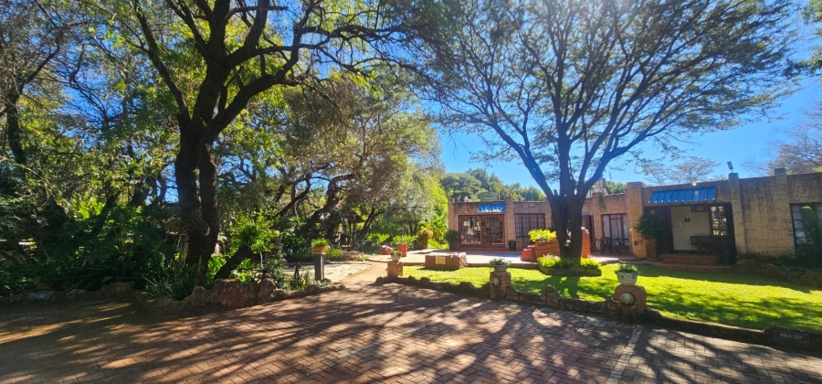 12 Bedroom Property for Sale in Rustenburg Rural North West